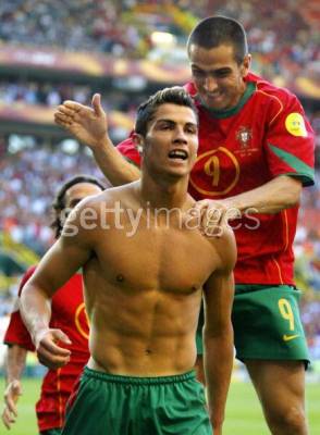 fier de cristiano ronaldo